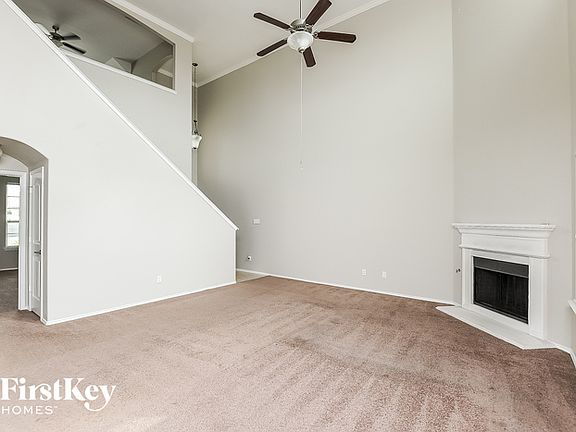 2nd image of 8404 Gentian Dr