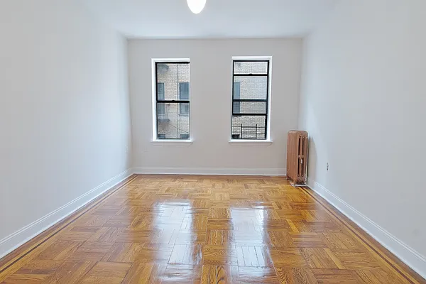 Rented by Julianna Realty Corp | media 10