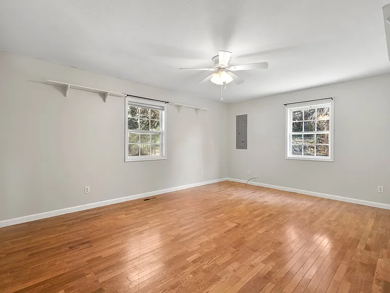 Walt Haven Dr — Photo 5