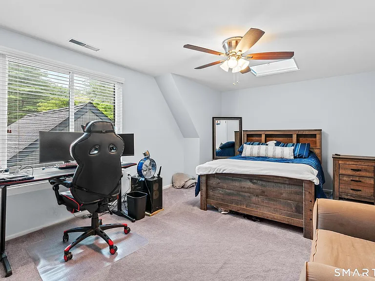 7 Pond Cir #7 — Photo 20