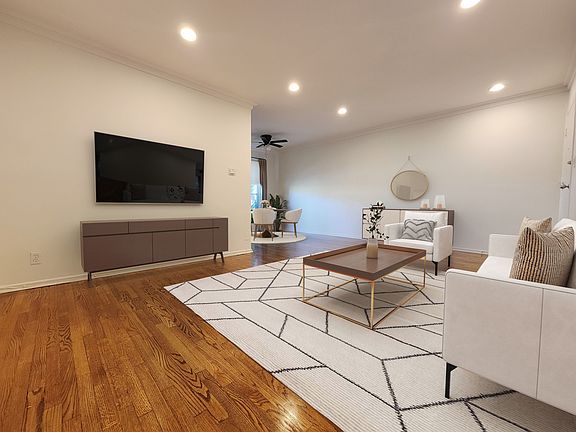 2nd image of 3135 S Durango Ave APT 8