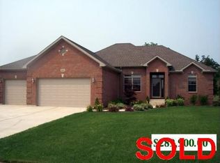 5261 Prairie View Dr, Celina, OH 45822