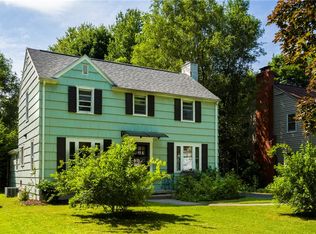 51 Hampshire Dr, Rochester, NY 14618