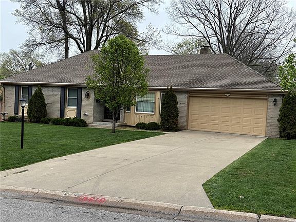 2nd image of 3619 S Ralston Ave