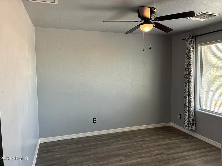 9226 N 182nd Dr — Photo 37