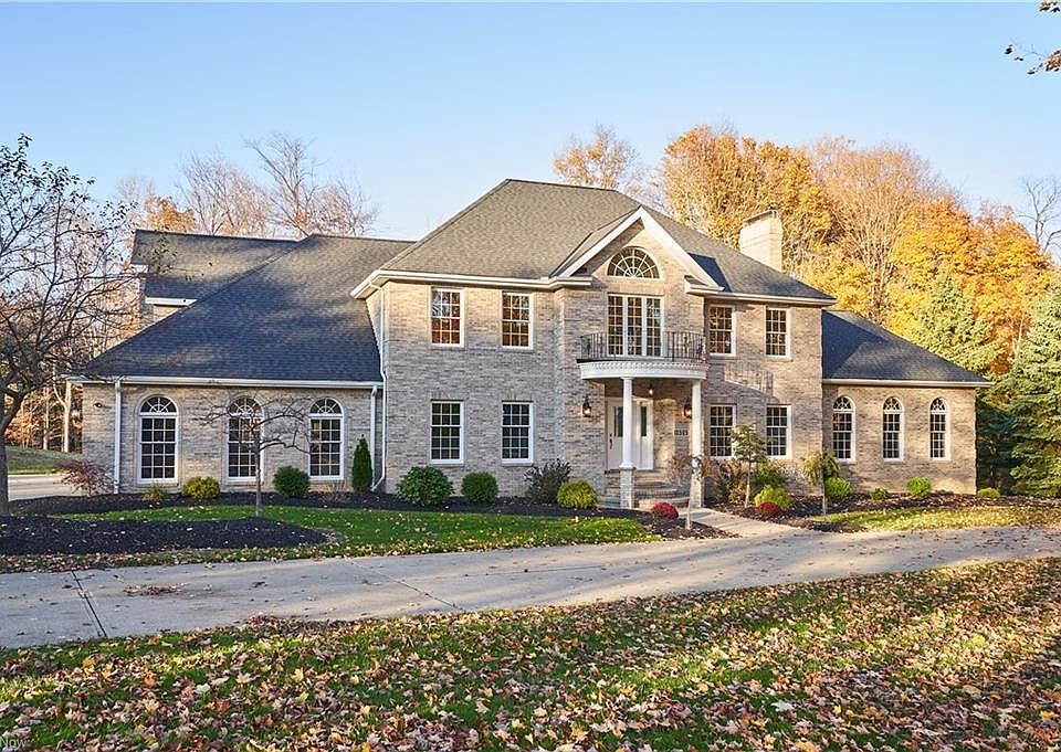 1st image of 10595 Mount Royal Dr