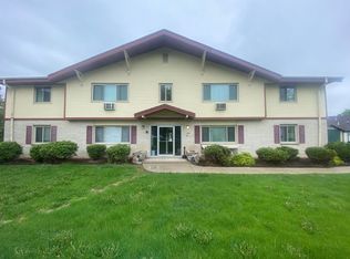 N113W15511 Francese Dr APT 1, Germantown, WI 53022