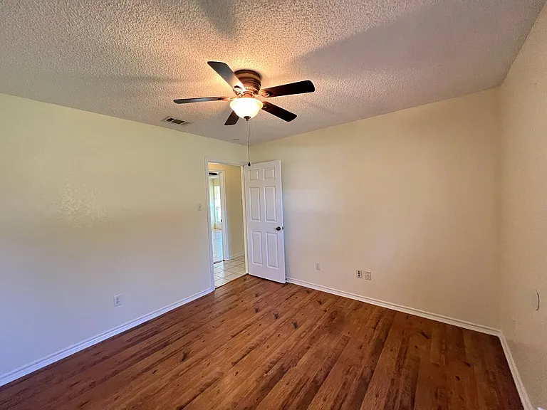 2312 Blue Cypress Dr — Photo 36