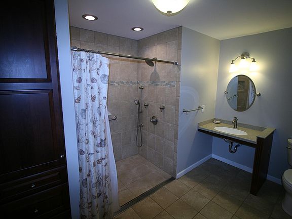 Master bath