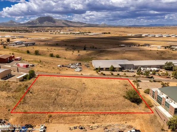 6687 Inter Cal Way, Prescott, AZ 86301