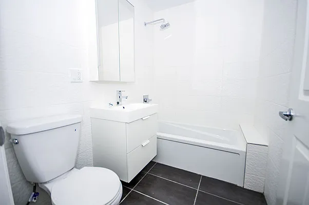 Rented by Level Group | media 34