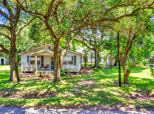 116 Mary Ln, Bacliff, TX 77518