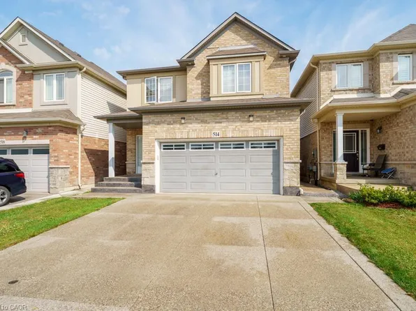 514 Old Mud St, Hamilton, ON L8J 0C5