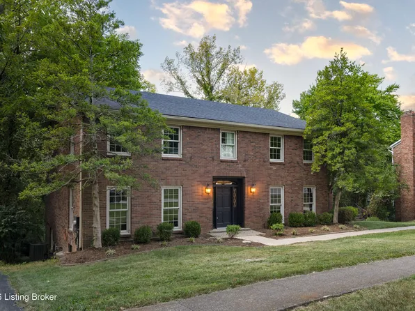 2108 Bainbridge Row Dr, Indian Hills, KY 40207