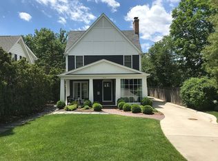 320 Linden St, Winnetka, IL 60093