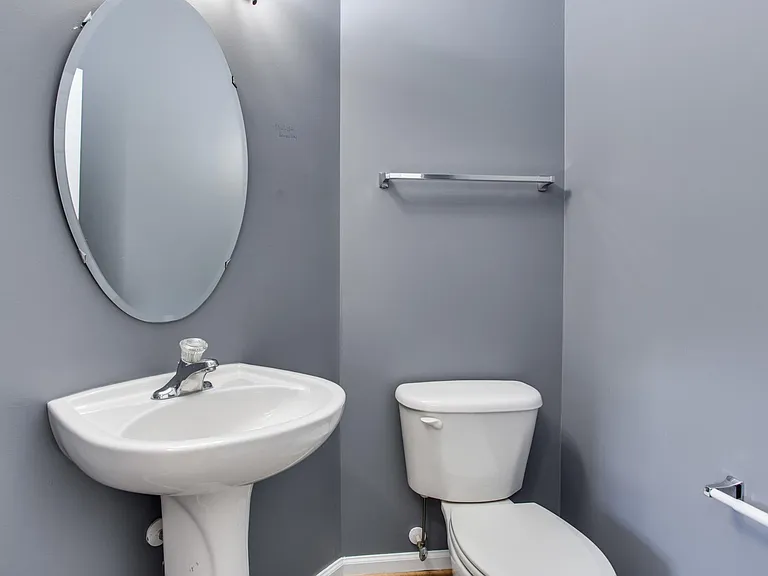10410 Damascus Park Ln — Photo 12