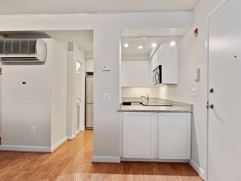 1314 Massachusetts Ave NW #308 — Photo 6