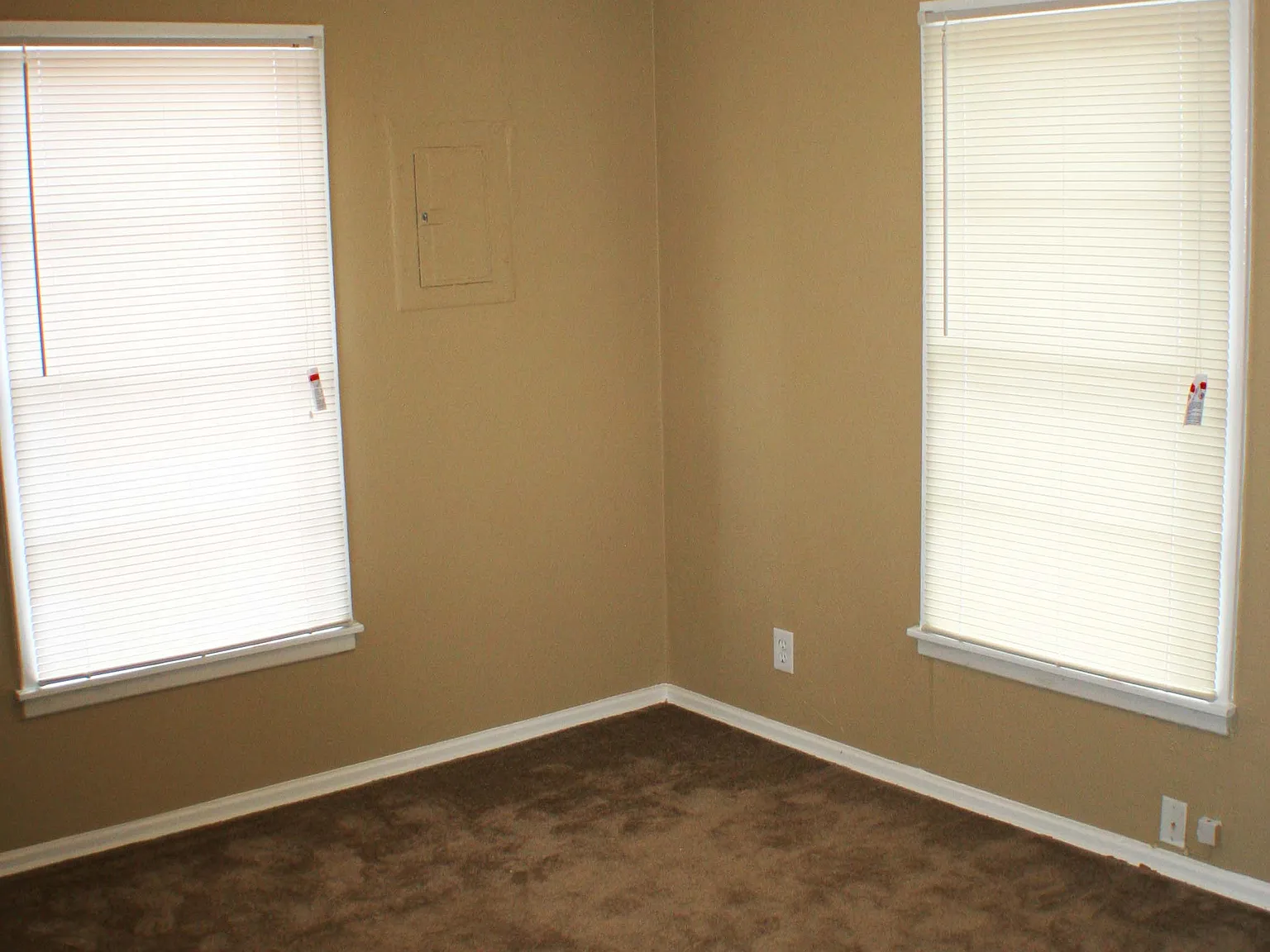 Affordable 3 bed 1 bath home! — Photo 3