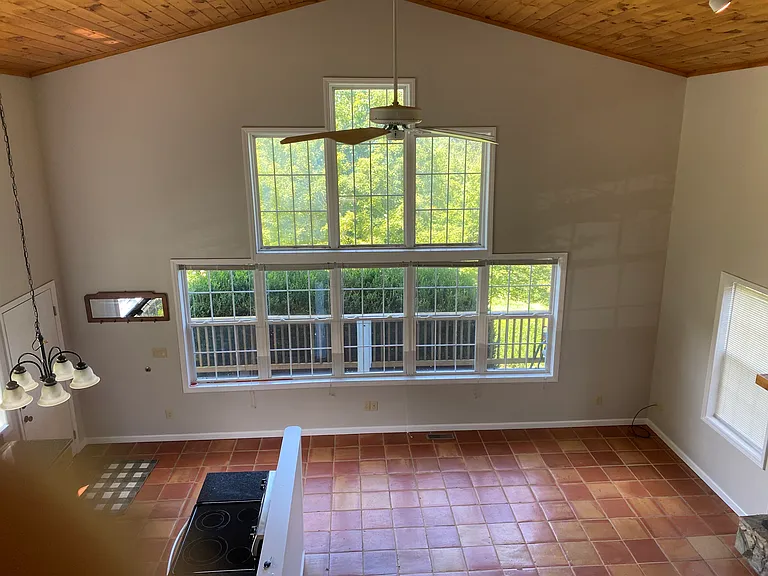 359 Glowing Hearth Ln — Photo 22