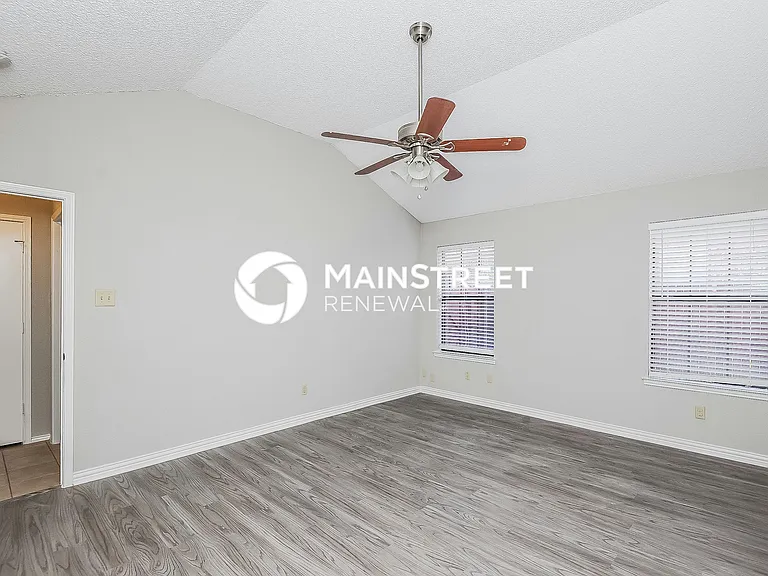 1024 Green Ridge Ter — Photo 9