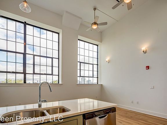 4th image of 170 Lafayette St APT 3I