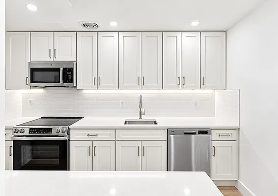 Kitchen, photo 1