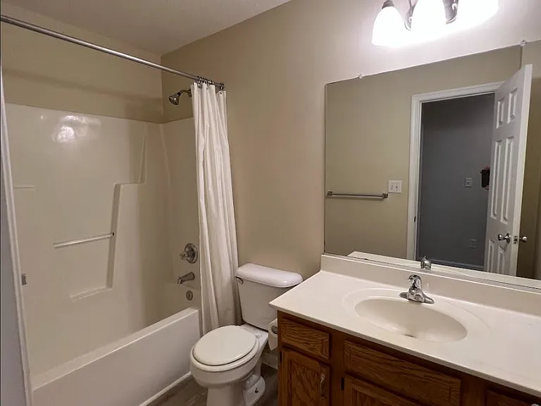 433 Garcia Dr — Photo 13