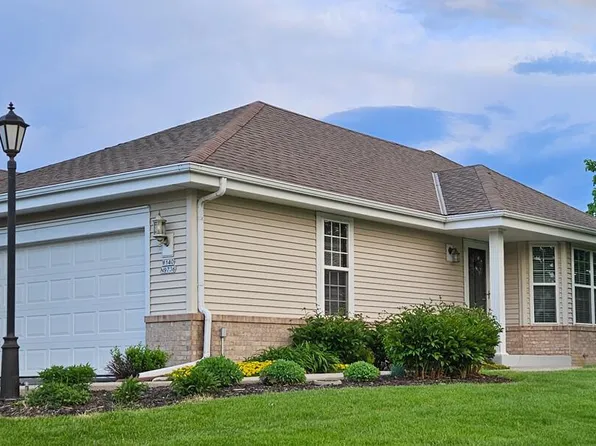 W140N9736 Knollcrest CIRCLE, Germantown, WI 53022