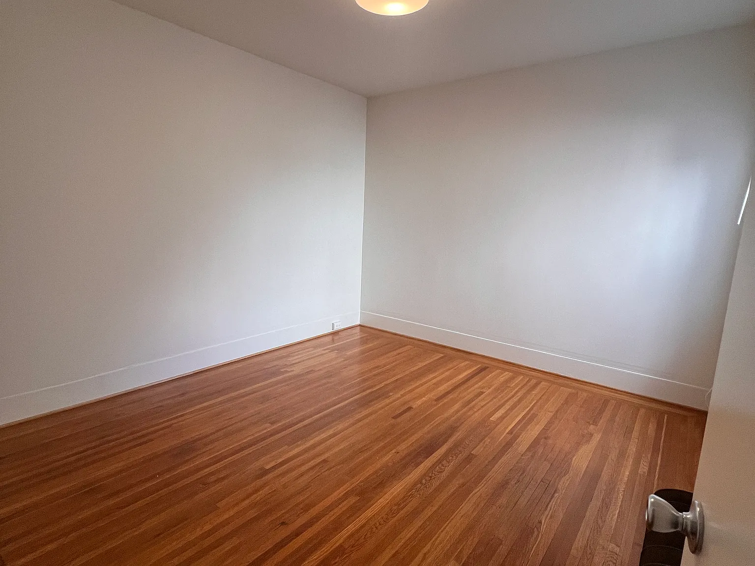 1 bed, 680 sqft, $3,950 — Photo 4