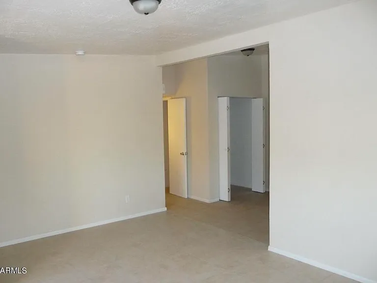 7110 N 68th Ave #2 — Photo 6