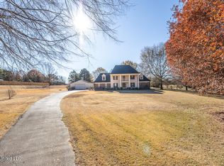 1443 W Oak Grove Rd, Hernando, MS 38632
