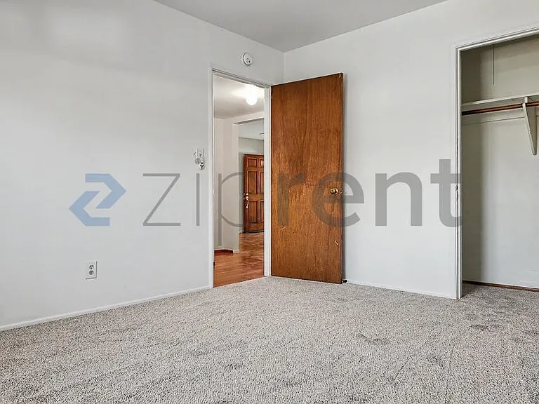 4501 58th St — Photo 15
