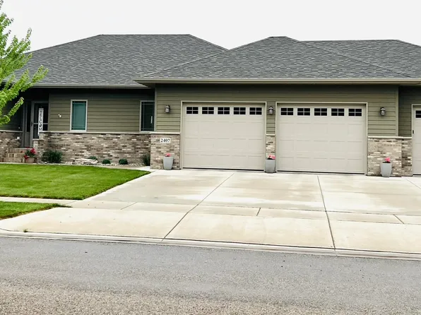 2407 Water View Dr, Aberdeen City, SD 57401