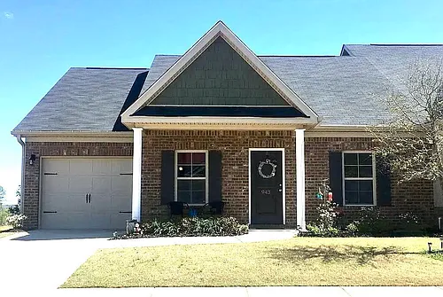 943 Erika Ln Photo 1