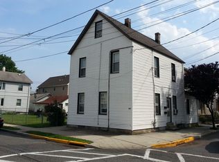 622 Division Ave, Carlstadt, NJ 07072
