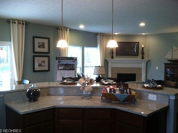 4th image of 9164 Devonshire Dr