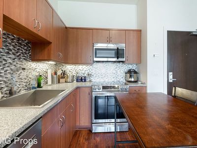 889 E Date St E #402, San Diego, CA, 92101