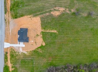 117 Clare Rd, Poolville, TX 76487