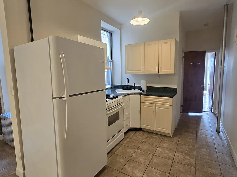 3284 30th St #3L — Photo 5
