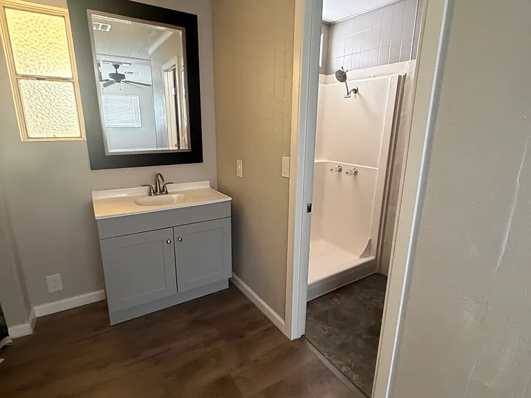 32785 Wesley St — Photo 8
