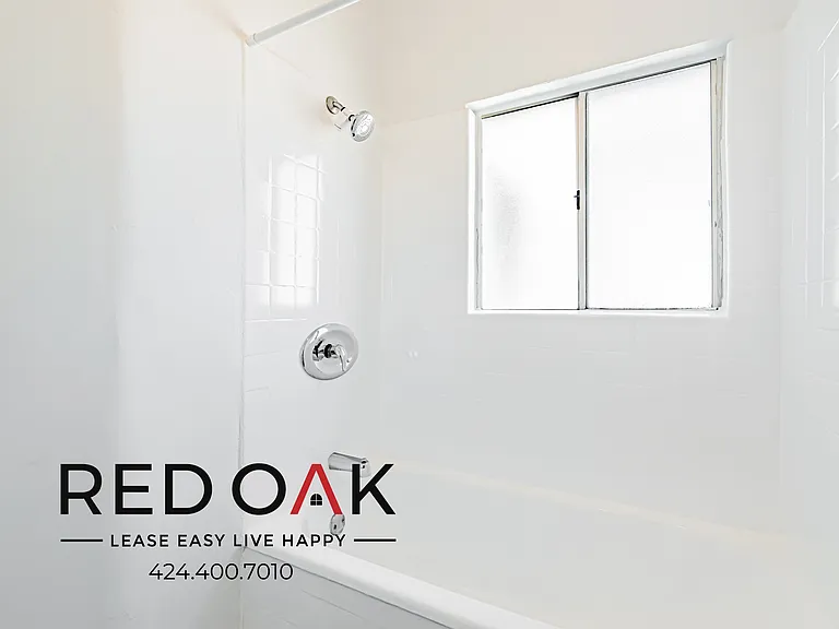 212 Normandie Ave #1 — Photo 13