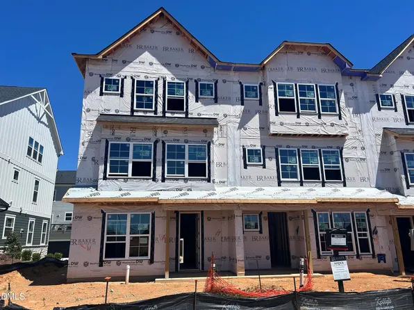 3016 White Rail Dr, Fuquay Varina, NC 27526