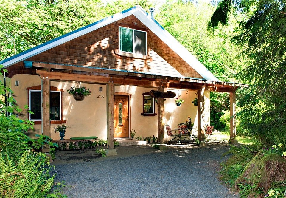 1st image of 3725 36th Ave NW
