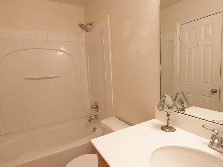 2027 Creek Run Dr — Photo 22