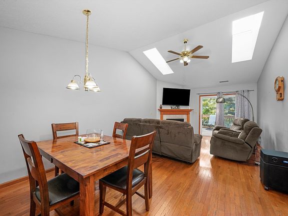 5th image of 4431 Pepper Dr #C-2