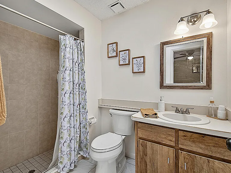 4 Zanzibar Balsan Ct — Photo 33