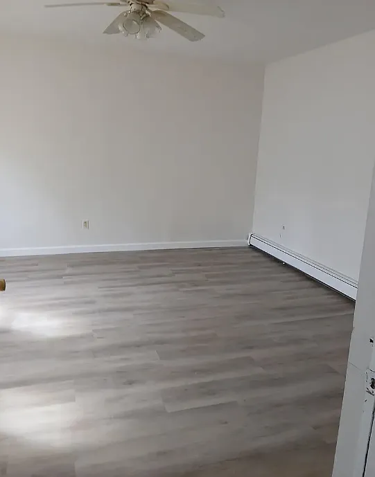 1 bed, $2,600 — Photo 4