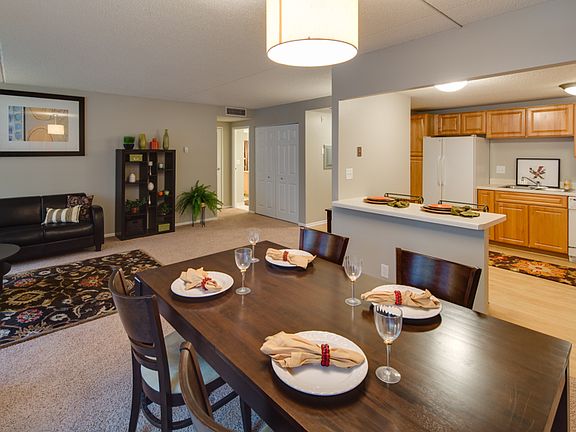 5th image of 7230 York Ave S #40105