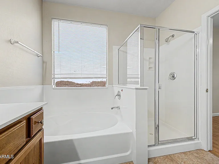 3060 E Ravenswood Dr — Photo 13