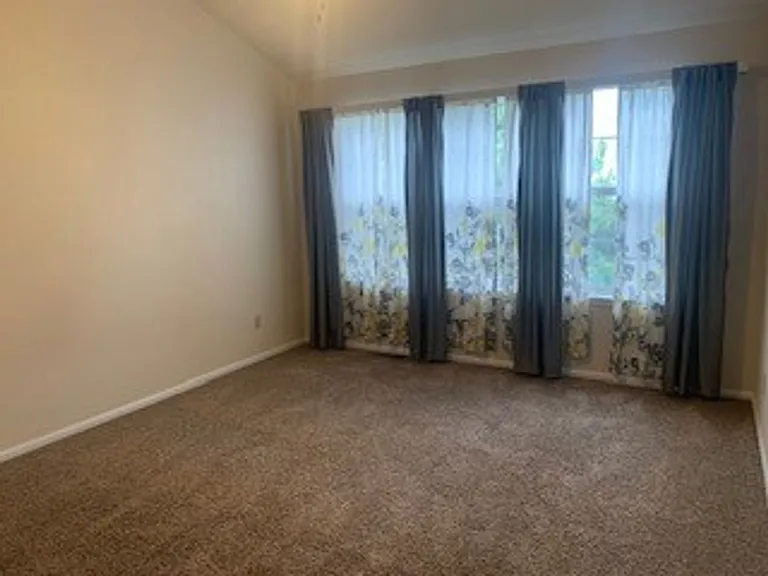 12486 Lipan Ct — Photo 14